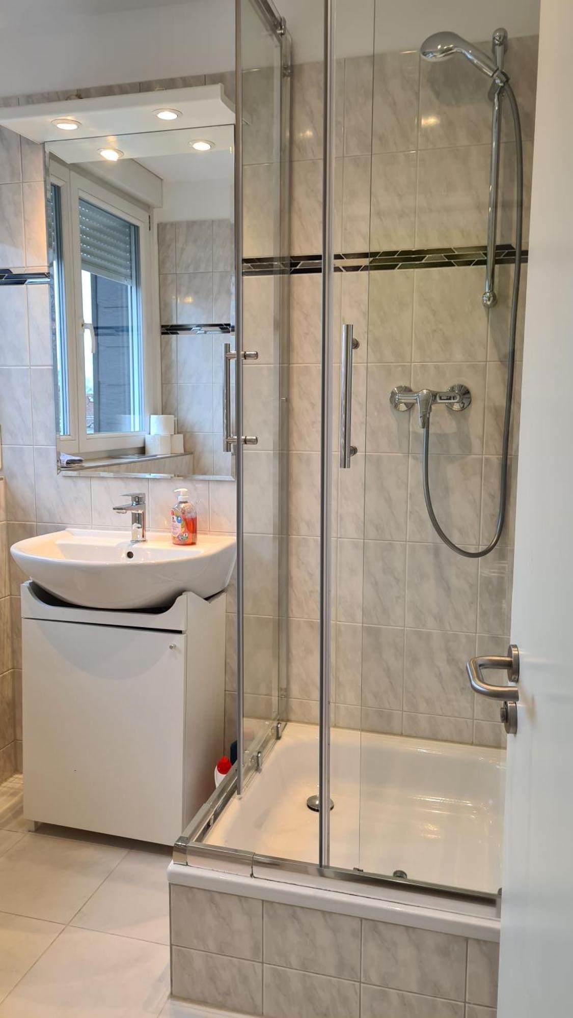Helles Apartment In Berlin-Mariendorf Exteriör bild
